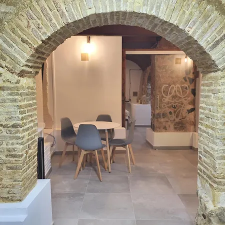 Arcos De